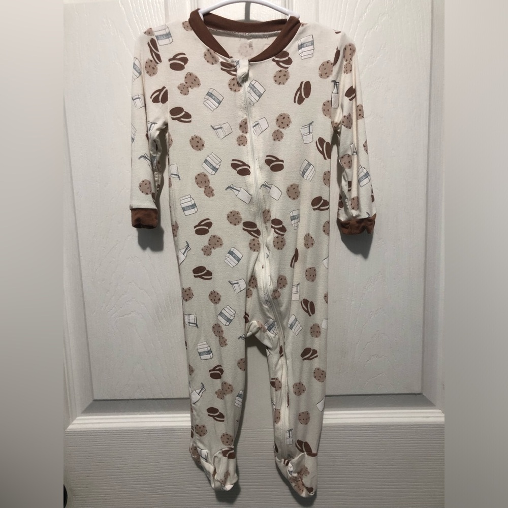 Milkberry Sleeper One-Piece with Brown Cookie & Milk Print 6-9 Months